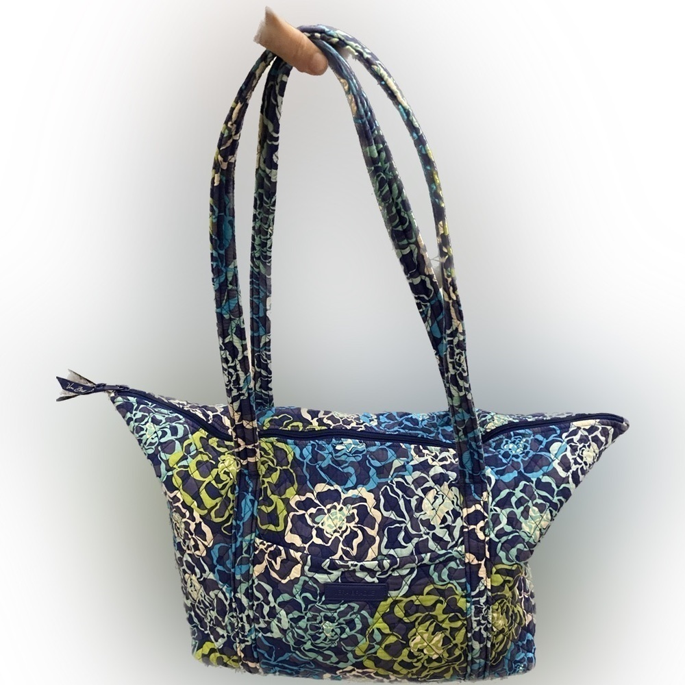 Vera Bradley | Katalina Blues Miller Travel Bag - Picture 2 of 8